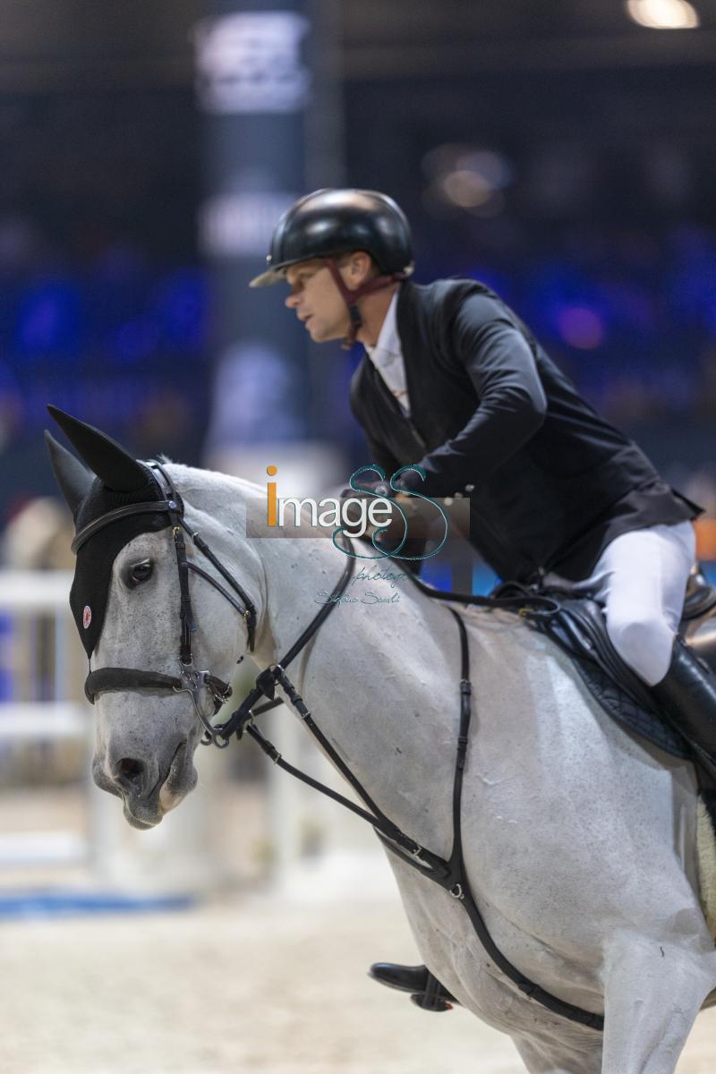 Guery Jérôme (BEL) riding Hoselinde_Verona_20241109_SS358110.jpg
